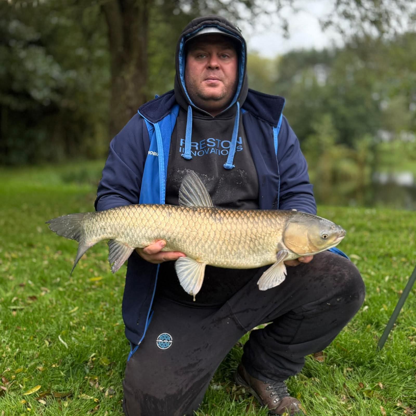 Sezon 2025 WhatsApp 100